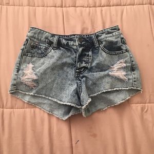 NWOT Hot Topic Ripped High Rise Shorts